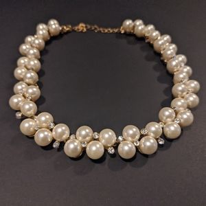 Pearl and jewel necklace
